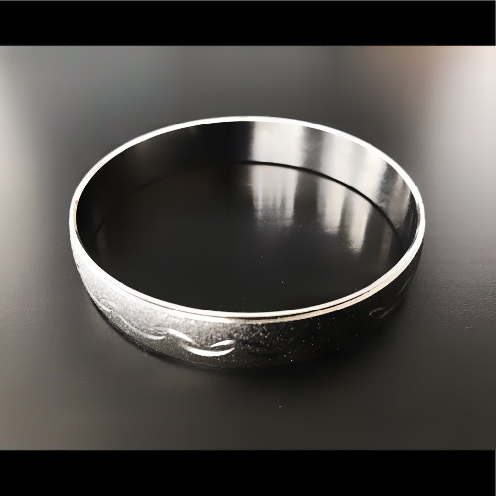 Vintage Trifari Bangle Bracelet